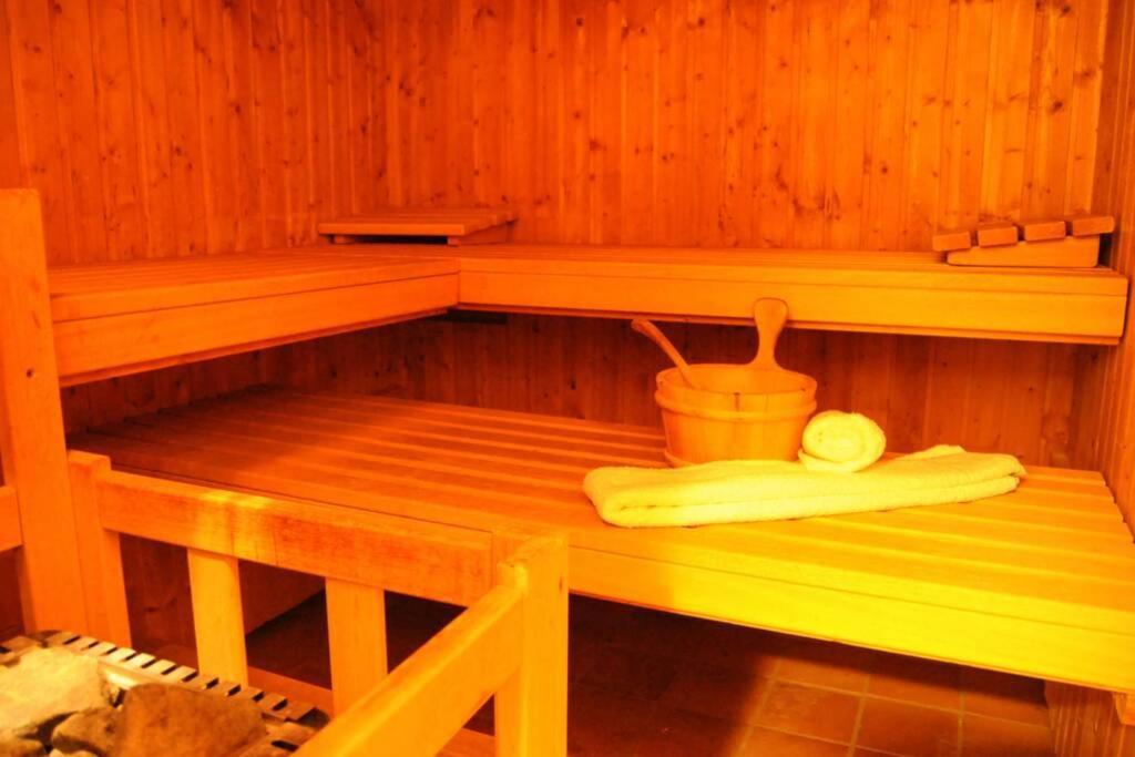 Gemuetliche Wohnung Unter Reet Mit Pool Und Sauna In Keitum Exterior photo